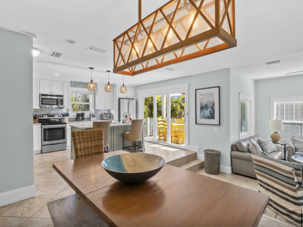 Anna Maria Island Luxury Vacation Villa West of Gulf Drive